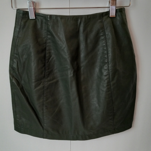 Free People Vegan Leather Mini Skirt - Picture 4 of 10
